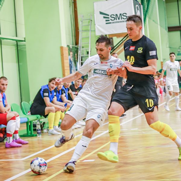 Kolejna niespodzianka Futsalu Świecie. „Pantery” remisują 4:4 (1:1) na wyjeździe z Rekordem!