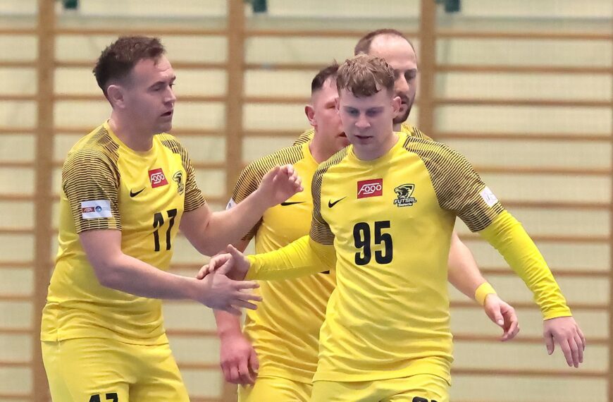 Pantery pogryzły tygrysy! Futsal Świecie wygrywa ważny mecz w Komprachcicach