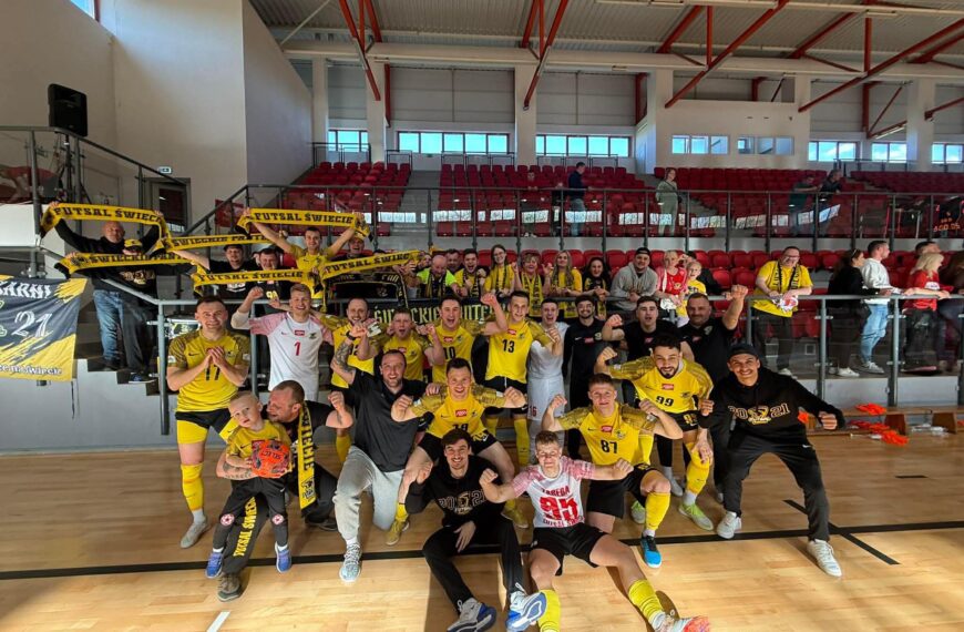 Futsal Świecie przegrywał w ostatkach 0:3, ale wygrał w Łodzi!